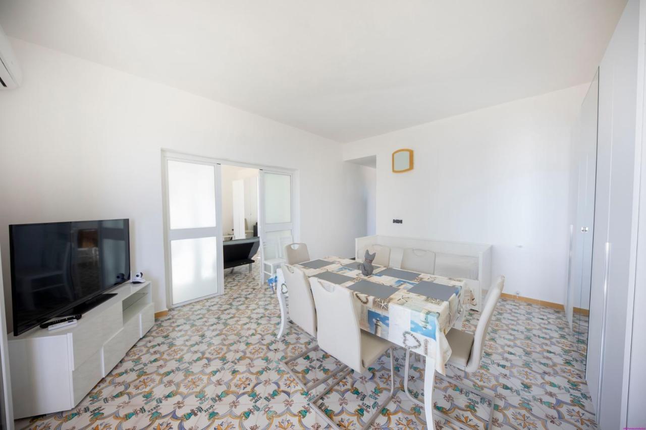 Appartamento 8 Pax In Villa Francesca Sicily Sul Mare 카스텔다치아 외부 사진